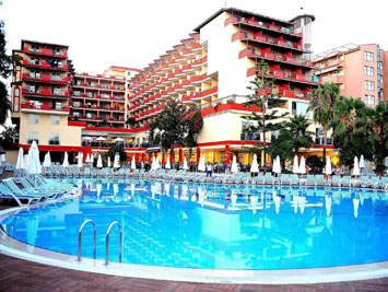 Holiday Park Resort Hotel